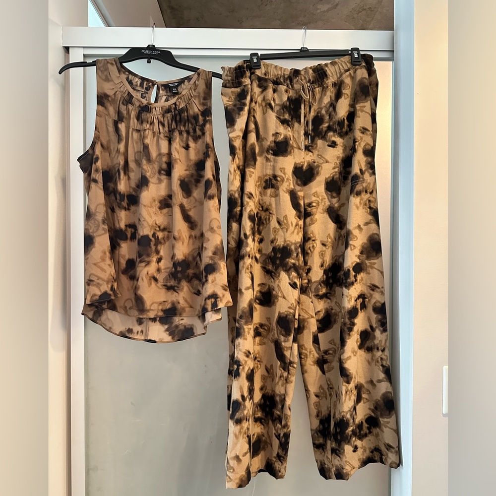 Tie-Dye Satin Wide-Leg Pants and Sleeveless Top Set - Brown/Black